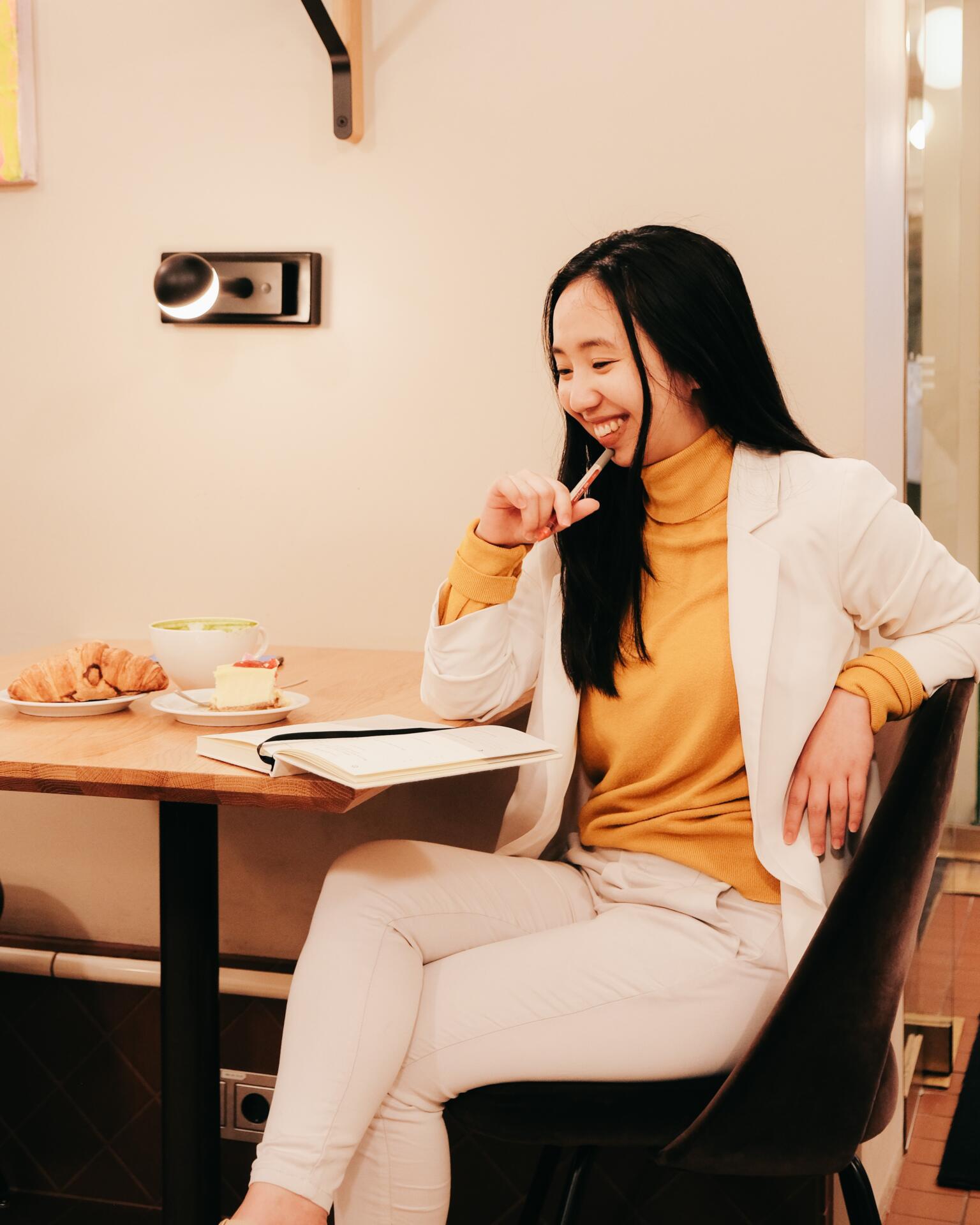 branding-service-design-and-disrupt-co