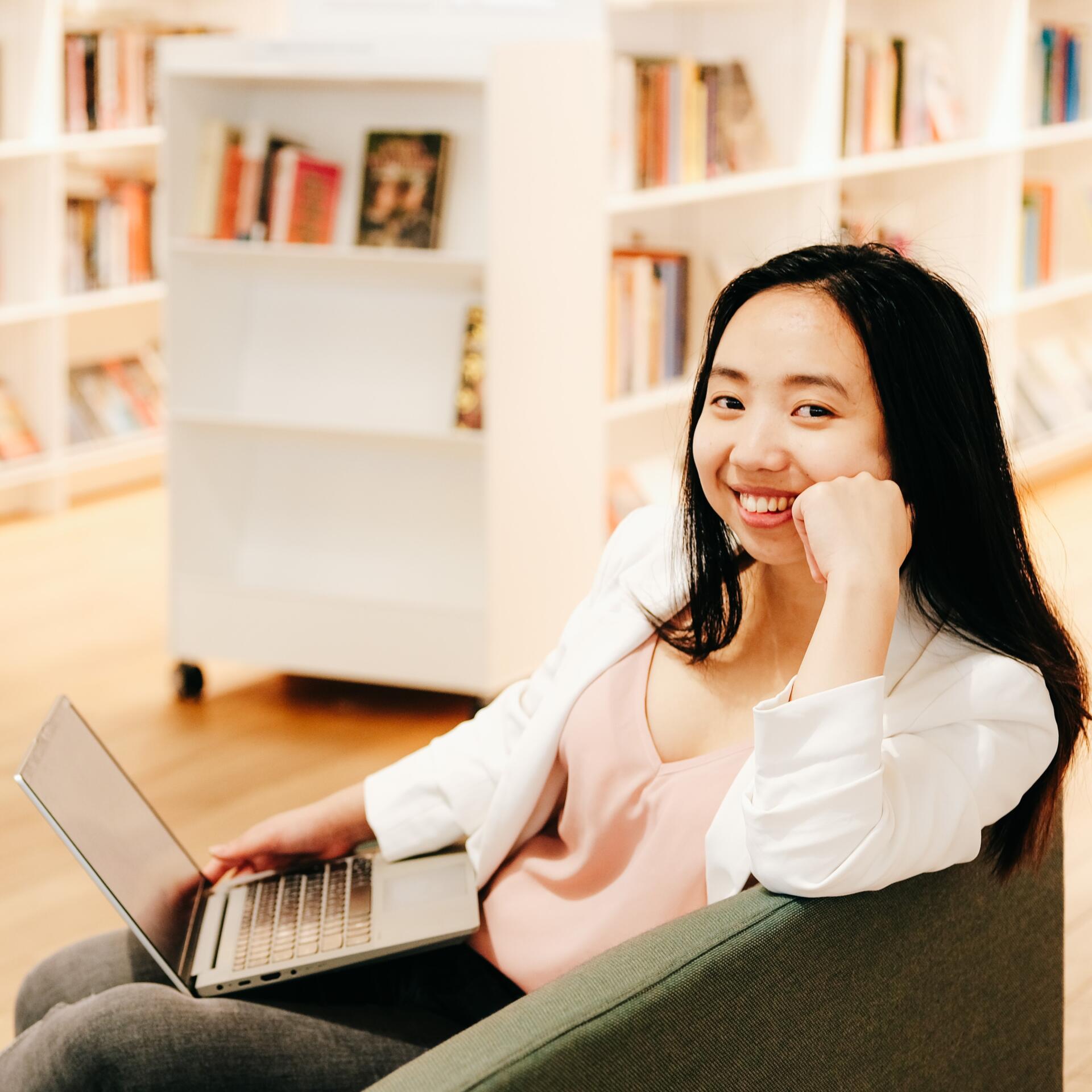 contact-design-and-disrupt-co-laila